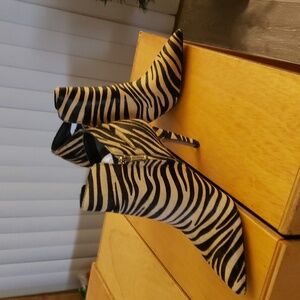 Sam Edelman Black and Tan Zebra Heeled Boots